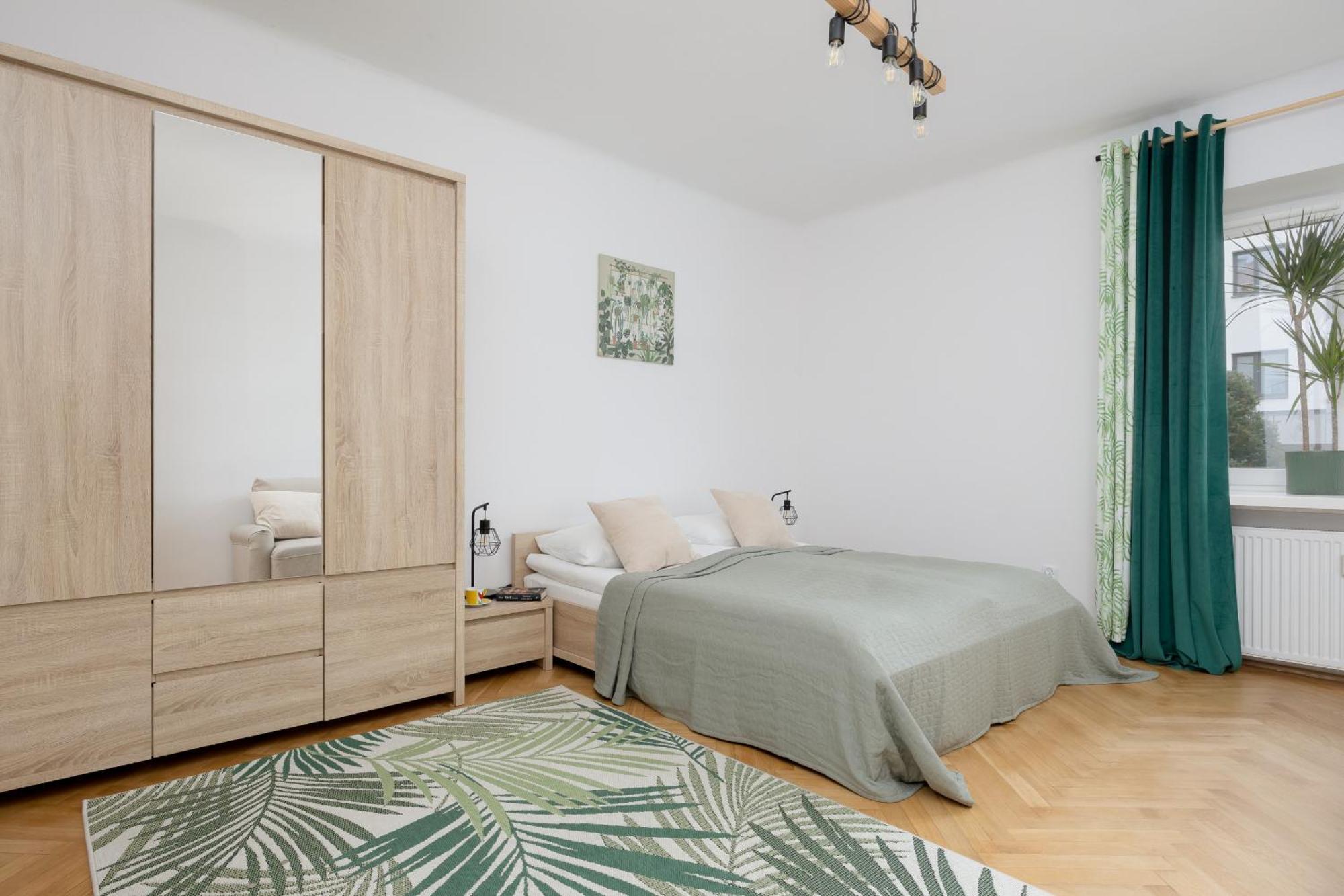Spacious Apartment For 6 People Near The Old Town By Noclegi Renters Varšava Exteriér fotografie